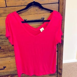 Limited edition double V Tee